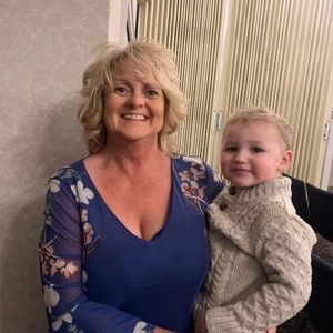 Meet your Posher, Gloria